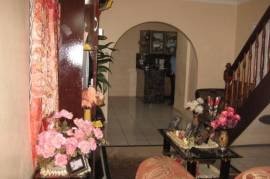 4 Bedrooms 3 Bathrooms, House for Sale in Greater Portmore