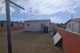 2 Bedrooms 1 Bathrooms, House for Sale in Spanish Town