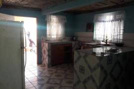 5 Bedrooms 3 Bathrooms, House for Sale in Port Maria