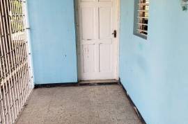 4 Bedrooms 2 Bathrooms, House for Sale in Spanish Town