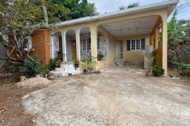 3 Bedrooms 2 Bathrooms, House for Sale in Montego Bay