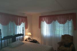 3 Bedrooms 2 Bathrooms, House for Sale in Ocho Rios