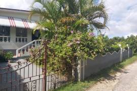 3 Bedrooms 2 Bathrooms, House for Sale in Ocho Rios