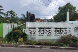 3 Bedrooms 2 Bathrooms, House for Sale in Montego Bay