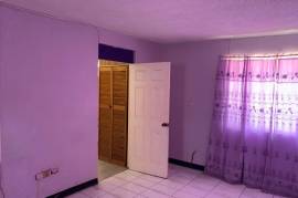 3 Bedrooms 2 Bathrooms, House for Sale in Spanish Town