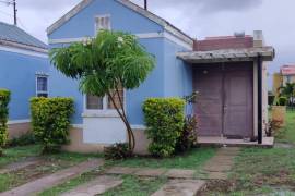 2 Bedrooms 1 Bathrooms, House for Sale in Old Harbour