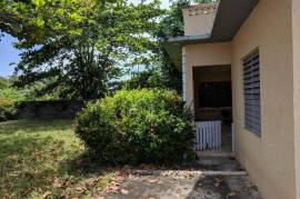 5 Bedrooms 4 Bathrooms, House for Sale in Oracabessa