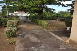 5 Bedrooms 4 Bathrooms, House for Sale in Oracabessa