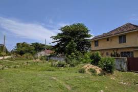 5 Bedrooms 4 Bathrooms, House for Sale in Oracabessa