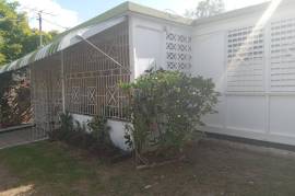 2 Bedrooms 1 Bathrooms, House for Sale in Greater Portmore