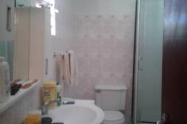 3 Bedrooms 2 Bathrooms, House for Sale in Linstead