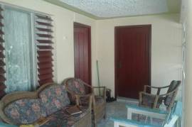 3 Bedrooms 2 Bathrooms, House for Sale in Linstead