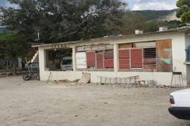 4 Bedrooms 2 Bathrooms, House for Sale in Kingston 17