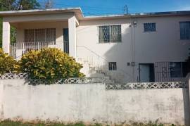 4 Bedrooms 3 Bathrooms, House for Sale in Mandeville