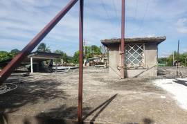 4 Bedrooms 2 Bathrooms, House for Sale in Spanish Town