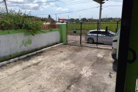 2 Bedrooms 1 Bathrooms, House for Sale in Spanish Town