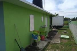 2 Bedrooms 1 Bathrooms, House for Sale in Spanish Town