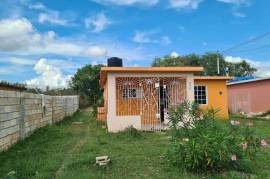 2 Bedrooms 1 Bathrooms, House for Sale in Spanish Town