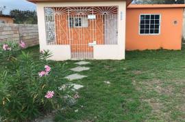 2 Bedrooms 1 Bathrooms, House for Sale in Spanish Town