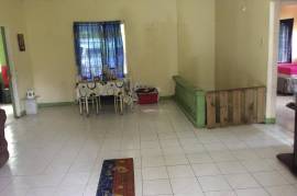 3 Bedrooms 2 Bathrooms, House for Sale in Welcome Hall