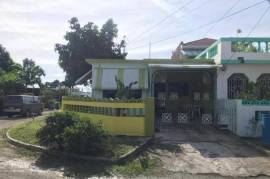 3 Bedrooms 2 Bathrooms, House for Sale in Spanish Town