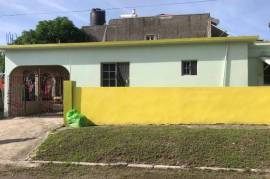 3 Bedrooms 2 Bathrooms, House for Sale in Spanish Town