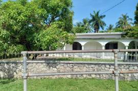 3 Bedrooms 1 Bathrooms, House for Sale in Port Antonio