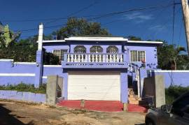 4 Bedrooms 3 Bathrooms, House for Sale in Mandeville