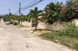 3 Bedrooms 2 Bathrooms, House for Sale in Montego Bay