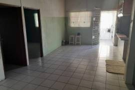 4 Bedrooms 4 Bathrooms, House for Sale in Spanish Town