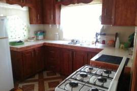 2 Bedrooms 2 Bathrooms, House for Sale in White House WD