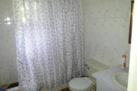 2 Bedrooms 2 Bathrooms, House for Sale in White House WD