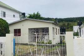 2 Bedrooms 1 Bathrooms, House for Sale in Boscobel