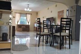 6 Bedrooms 3 Bathrooms, House for Sale in Spanish Town