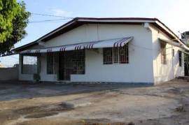 4 Bedrooms 2 Bathrooms, House for Sale in Spanish Town