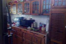 5 Bedrooms 3 Bathrooms, House for Sale in Spanish Town