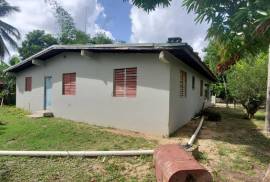 4 Bedrooms 2 Bathrooms, House for Sale in Spanish Town