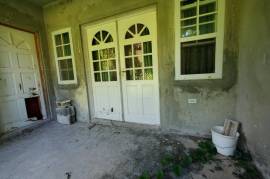 3 Bedrooms 2 Bathrooms, House for Sale in Port Antonio