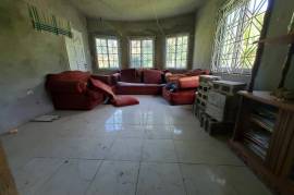 3 Bedrooms 2 Bathrooms, House for Sale in Port Antonio