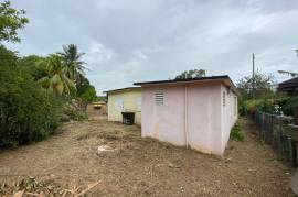 3 Bedrooms 1 Bathrooms, House for Sale in Spanish Town