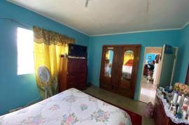 4 Bedrooms 2 Bathrooms, House for Sale in Highgate