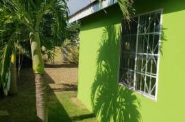 2 Bedrooms 1 Bathrooms, House for Sale in Old Harbour