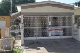 3 Bedrooms 2 Bathrooms, House for Sale in Greater Portmore