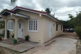 2 Bedrooms 1 Bathrooms, House for Sale in Spanish Town