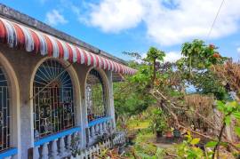 4 Bedrooms 4 Bathrooms, House for Sale in Port Maria