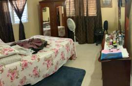 2 Bedrooms 2 Bathrooms, House for Sale in Greater Portmore