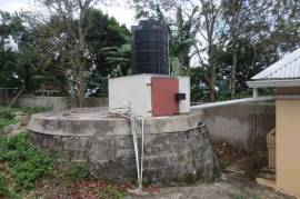 6 Bedrooms 3 Bathrooms, House for Sale in Mandeville