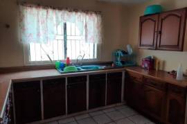 3 Bedrooms 2 Bathrooms, House for Sale in Santa Cruz