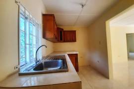 3 Bedrooms 2 Bathrooms, House for Sale in Bog Walk