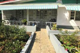 3 Bedrooms 3 Bathrooms, House for Sale in Fairy Hill